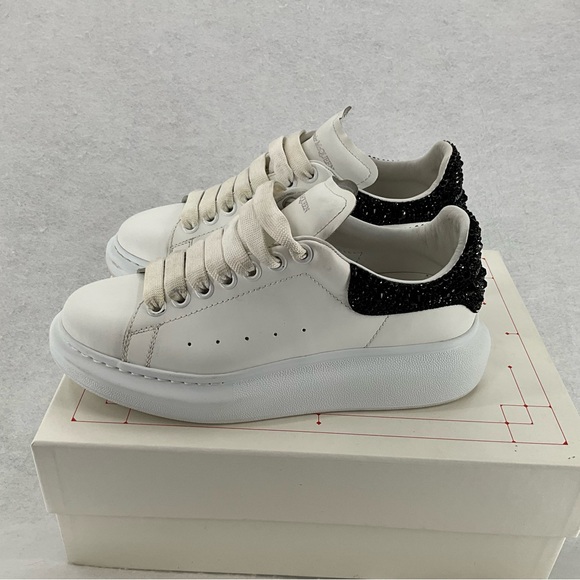 Alexander McQueen Women's Oversized Sneaker in White/Jet Black Crystals 38.5 - Picture 6 of 15